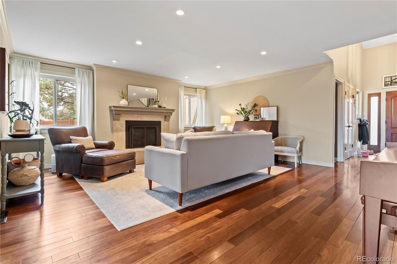 15406 E Monmouth Pl, Aurora, CO 80015