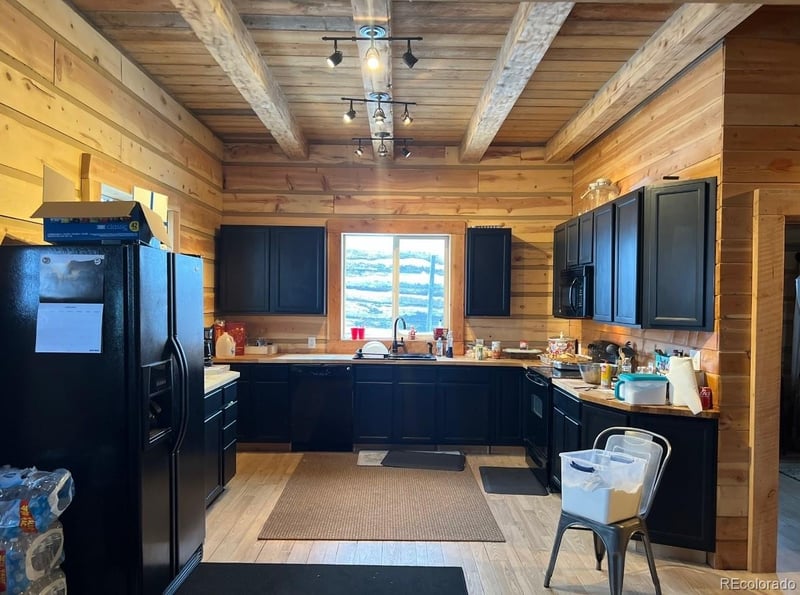 1343 King Ln, Fort Garland, CO 81133
