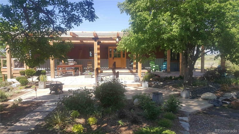 15665 E County Line Rd, Berthoud, CO 80513