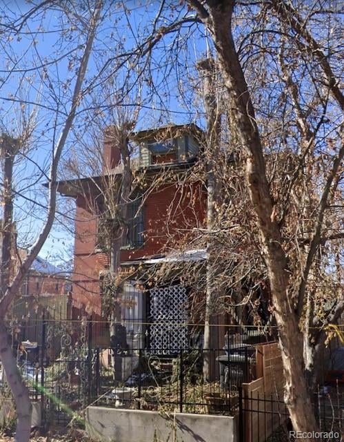 1327 N Humboldt St, Denver, CO 80218
