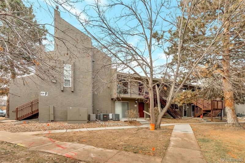5300 E Cherry Creek South Dr #913, Denver, CO 80246