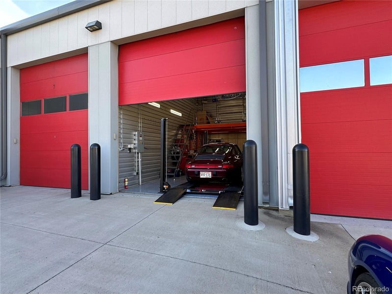 13303 E Adam Aircraft Cir #B8, Englewood, CO 80112