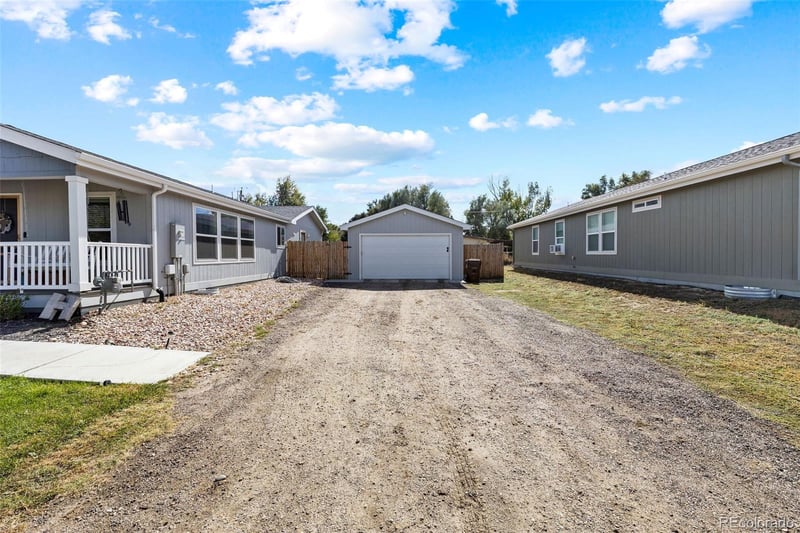 104 Juniper Cir, Log Lane Village, CO 80705