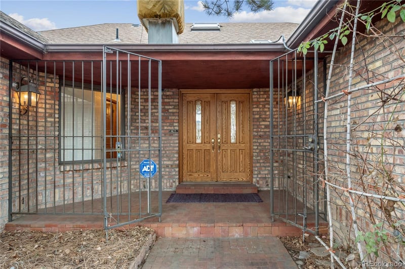 9450 Monaco St, Henderson, CO 80640