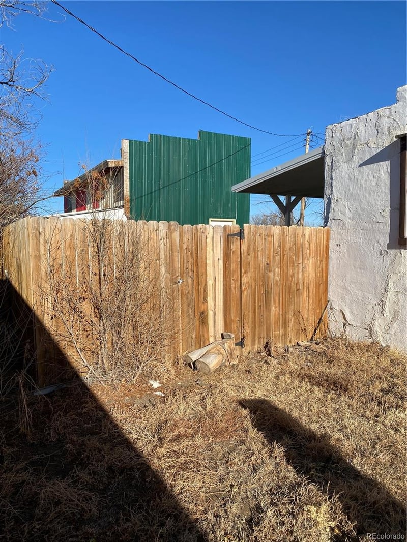 517 5th St, Hugo, CO 80821
