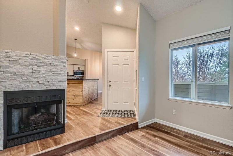 6001 S Yosemite St #H301, Greenwood Village, CO 80111