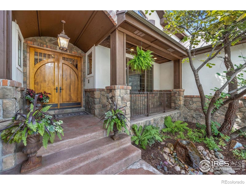 6027 Wild View Dr, Fort Collins, CO 80528