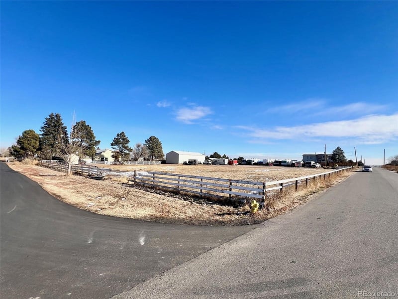 1000 Richfield St, Aurora, CO 80011