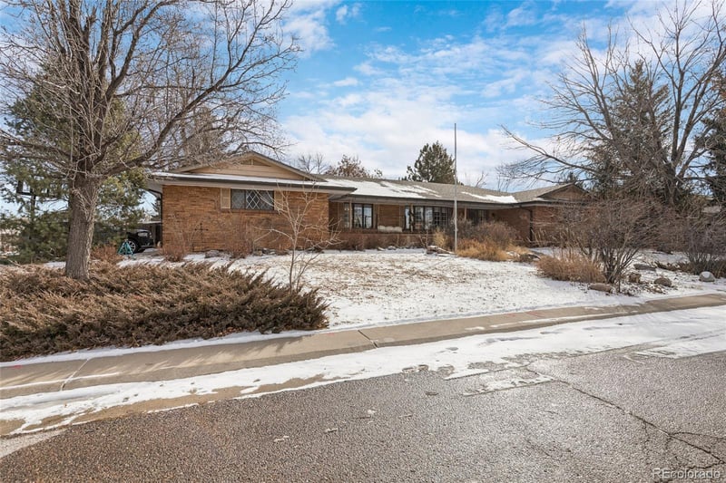 10926 Livingston Dr, Northglenn, CO 80234