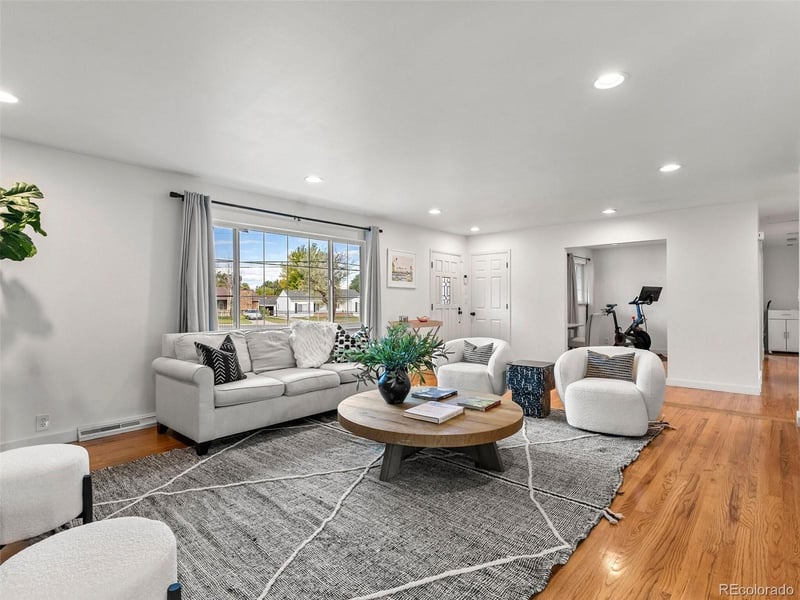 4930 S Clarkson St, Cherry Hills Village, CO 80113
