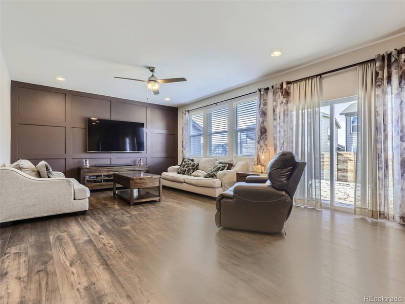 4727 Helena St, Denver, CO 80239