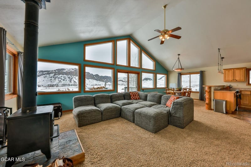 679 E Nevava Ave, Hot Sulphur Springs, CO 80451