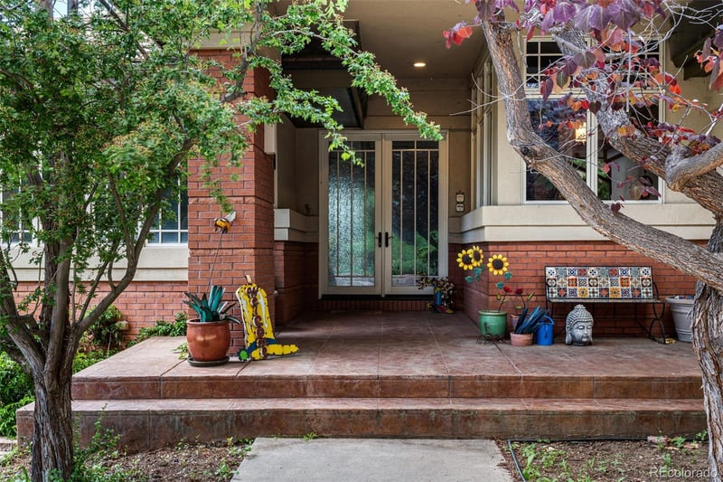 2591 S Harlan Ct, Lakewood, CO 80227