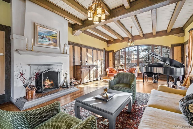 825 Vine St, Denver, CO 80206