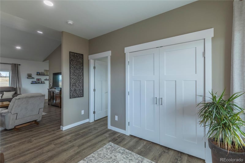 6798 Lakeside Cir, Littleton, CO 80125