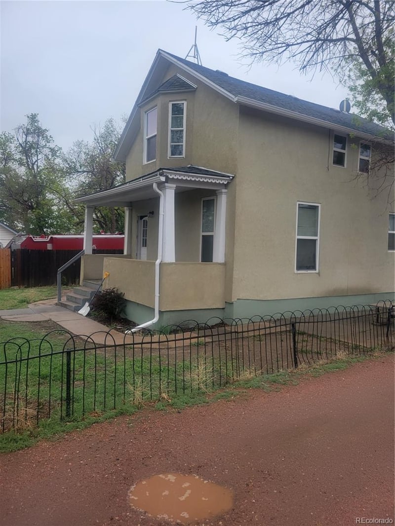 1113 Cimarron St, Colorado Springs, CO 80910