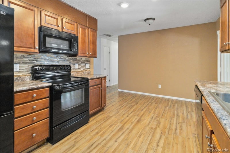 4512 S Gar Way, Denver, CO 80123