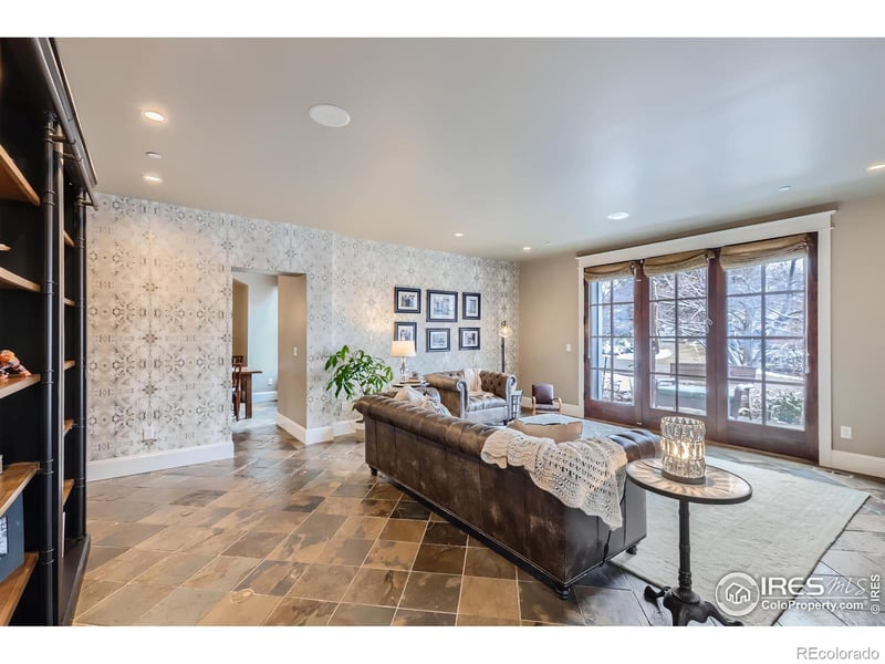6700 Paiute Ave, Niwot, CO 80503