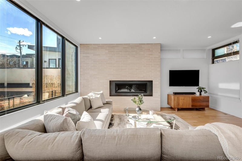 1855 W 33rd Ave, Denver, CO 80211