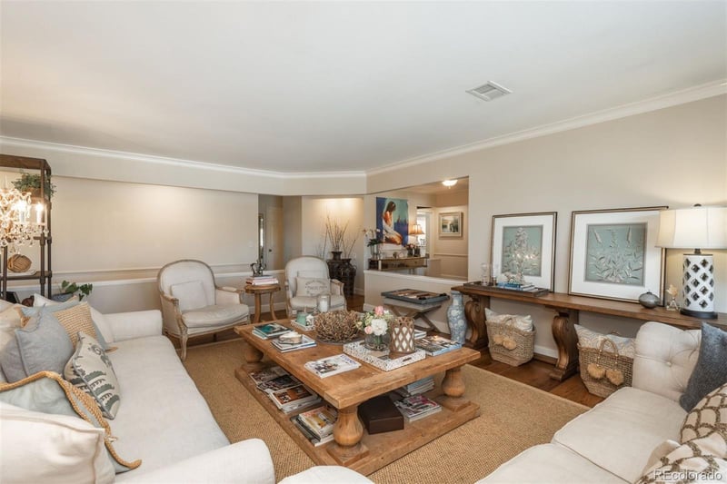 3260 Cherryridge Rd, Englewood, CO 80113