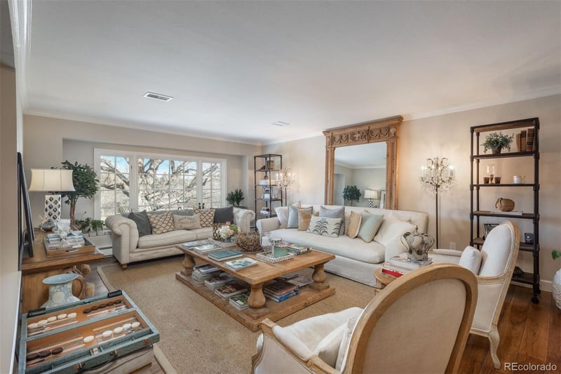 3260 Cherryridge Rd, Englewood, CO 80113