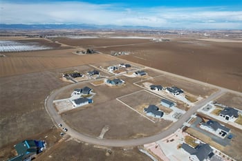 9411 Meadow Farms Dr, Milliken, CO 80543