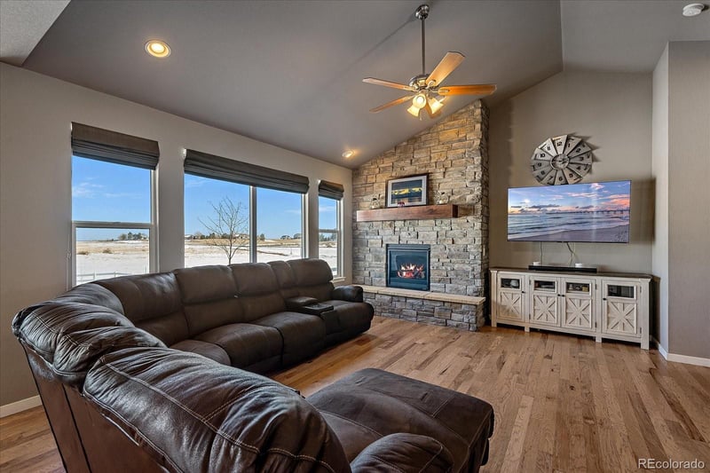 16500 Badminton Rd N, Platteville, CO 80651