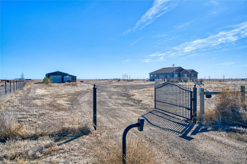 9364 County Road 41, Fort Lupton, CO 80621