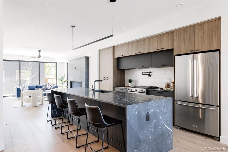 2703 S Bannock St, Englewood, CO 80110
