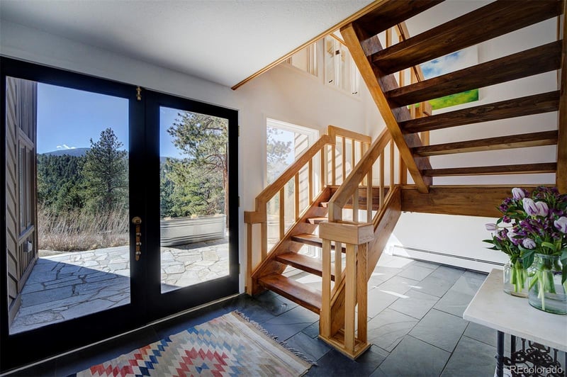 32675 Woodside Dr, Evergreen, CO 80439
