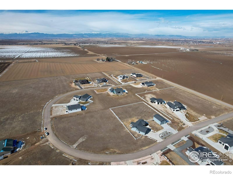 9411 Meadow Farms Dr, Milliken, CO 80543