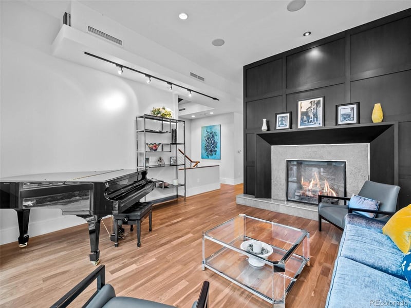 2137 18th St, Denver, CO 80202