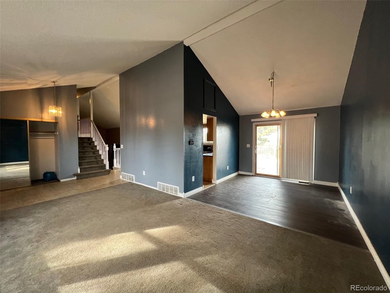 16433 Girard Ave, Aurora, CO 80013