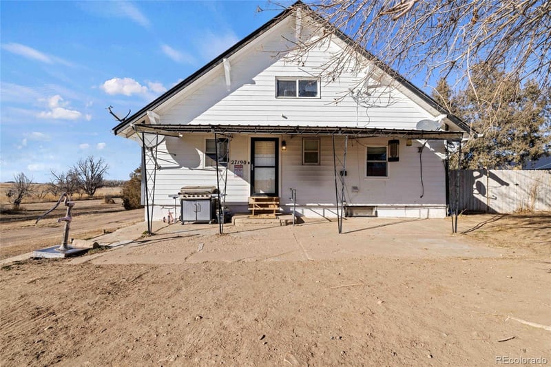 27190 County Road 10, Keenesburg, CO 80643