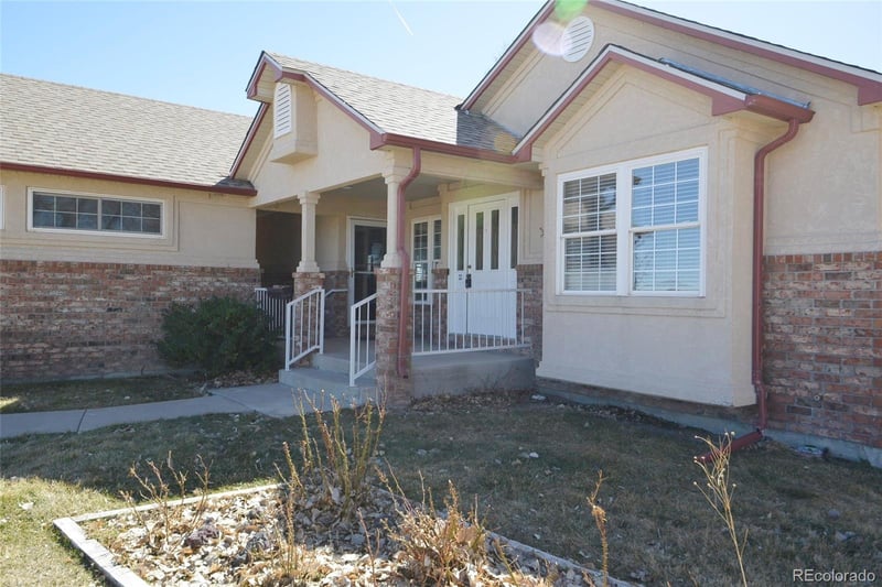 35664 Hidden Mesa Dr, Pueblo, CO 81006