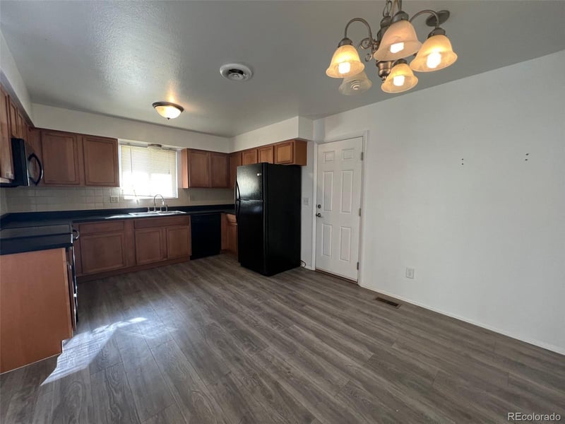 12076 Montana Pl, Aurora, CO 80012