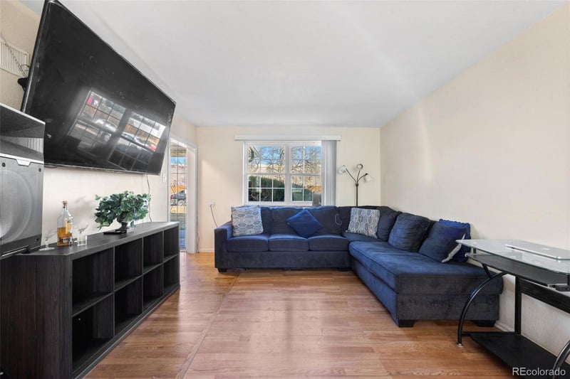 1453 Geneva St, Aurora, CO 80010