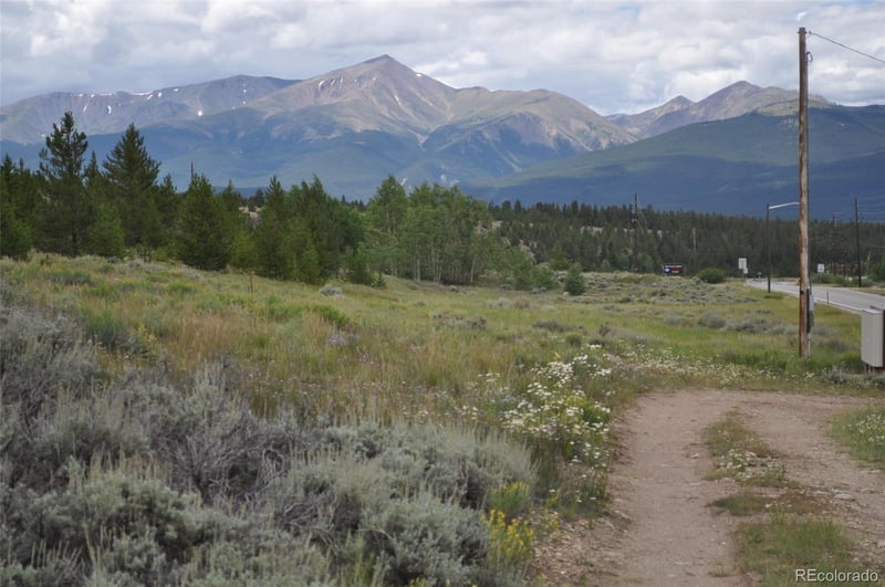 5697 Highway 24 , Leadville, CO 80461