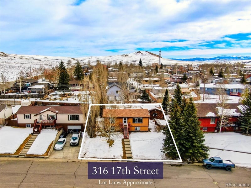 316 17th St, Kremmling, CO 80459