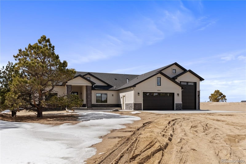 16510 Early Light Dr, Colorado Springs, CO 80908