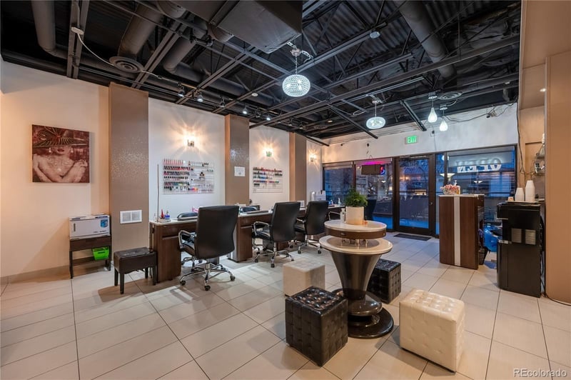 250 Steele St #204, Denver, CO 80206