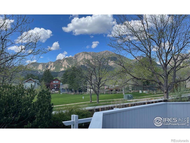 3174 Redstone Rd, Boulder, CO 80305