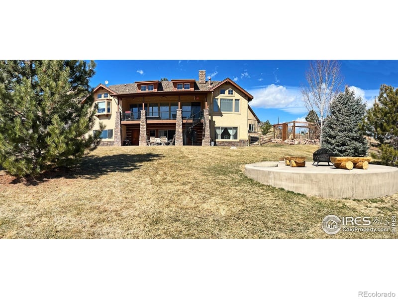 925 Lake Dr, Lyons, CO 80540