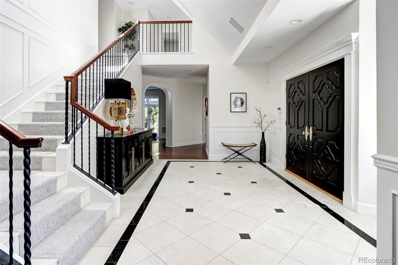 1 Polo Field Ln, Denver, CO 80209