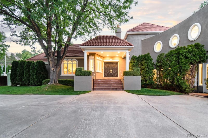 1 Polo Field Ln, Denver, CO 80209