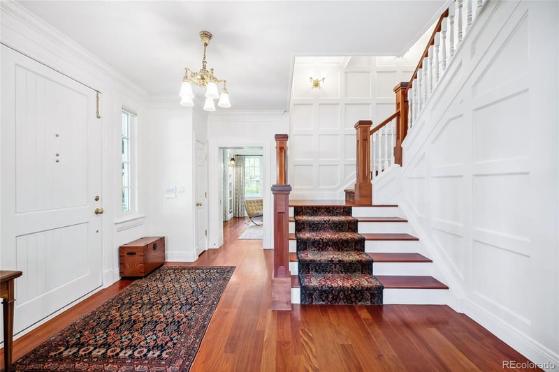 300 Glencoe St, Denver, CO 80220