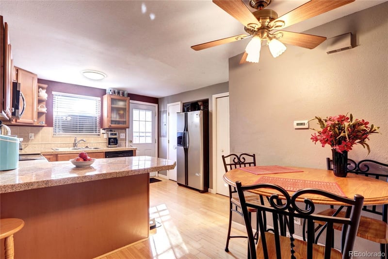 5839 S Pearl St, Centennial, CO 80121