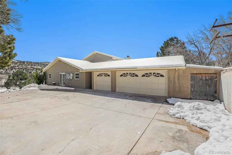 11520 Valle Verde Dr, Colorado Springs, CO 80926