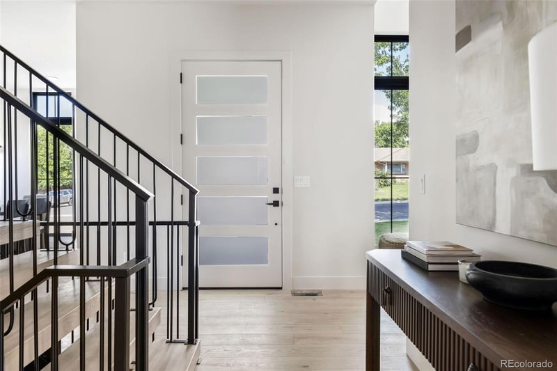 3301 S Clermont St, Denver, CO 80222