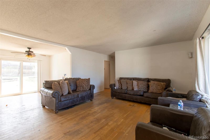 1996 Olathe St, Aurora, CO 80013